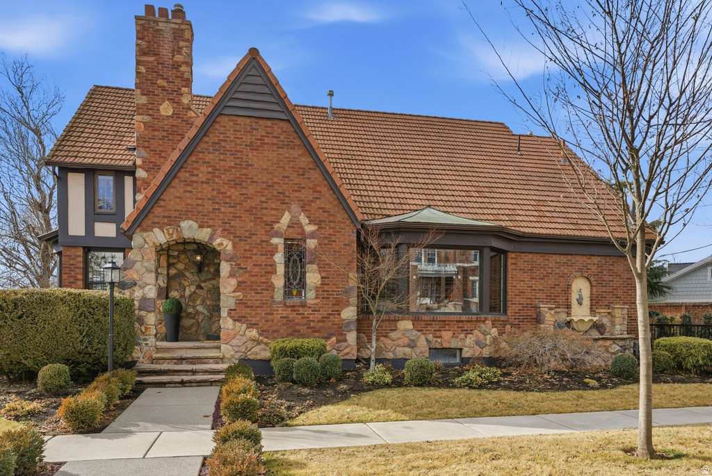 29 N WOLCOTT ST Salt Lake City, UT 84103