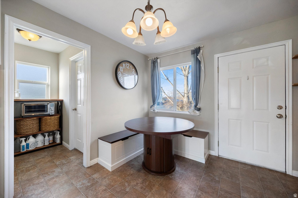 253 N 100 E Salem, UT 84653