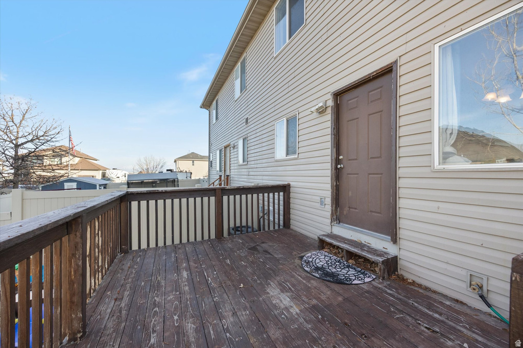 253 N 100 E Salem, UT 84653