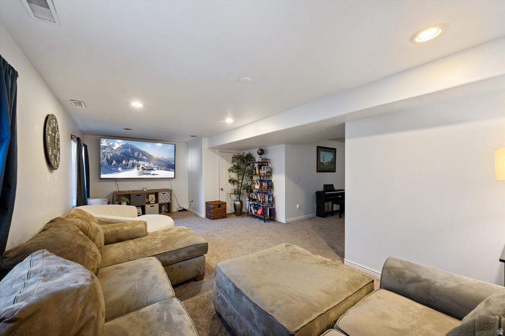 253 N 100 E Salem, UT 84653