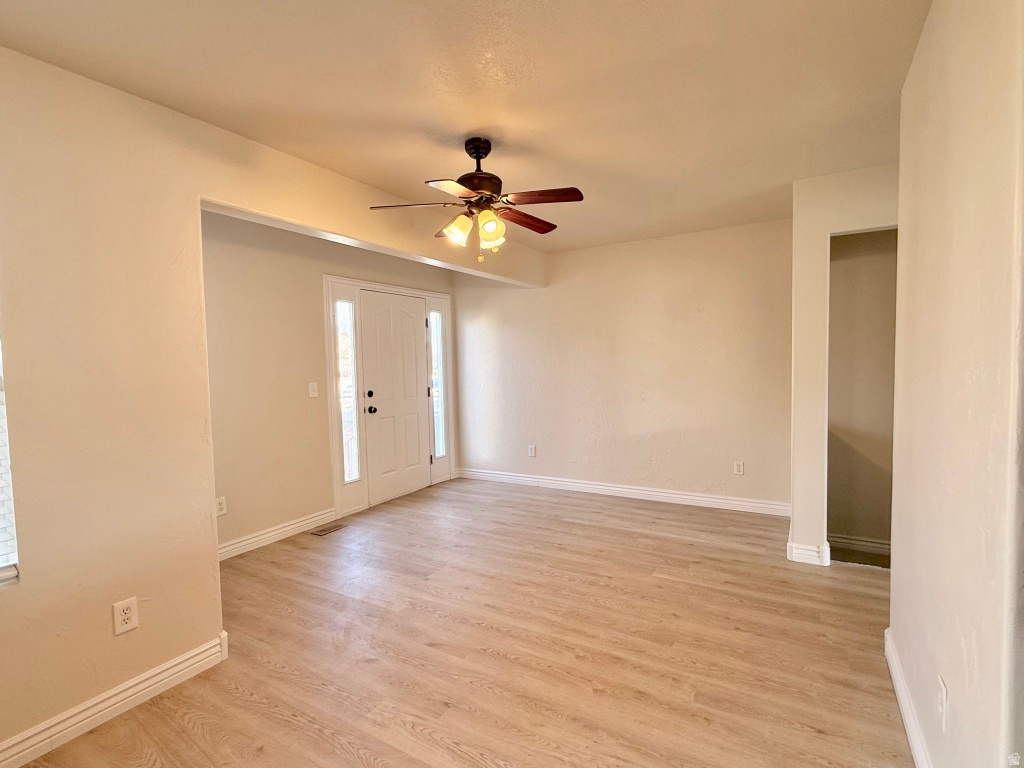 3393 E PEREGRINE RD Eagle Mountain, UT 84005