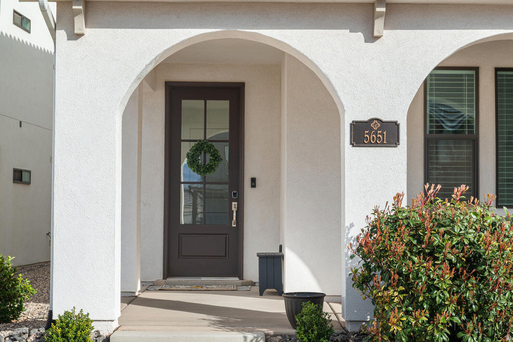 5651 S GARNET DR St George, UT 84790