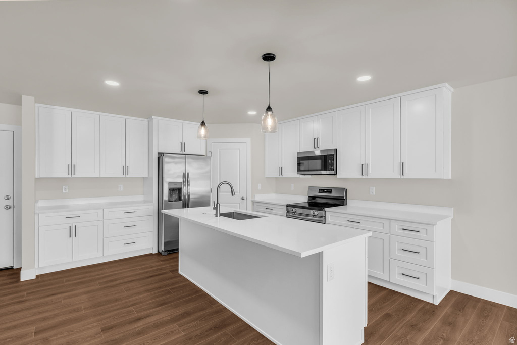 576 W SEVENTH Midvale, UT 84047