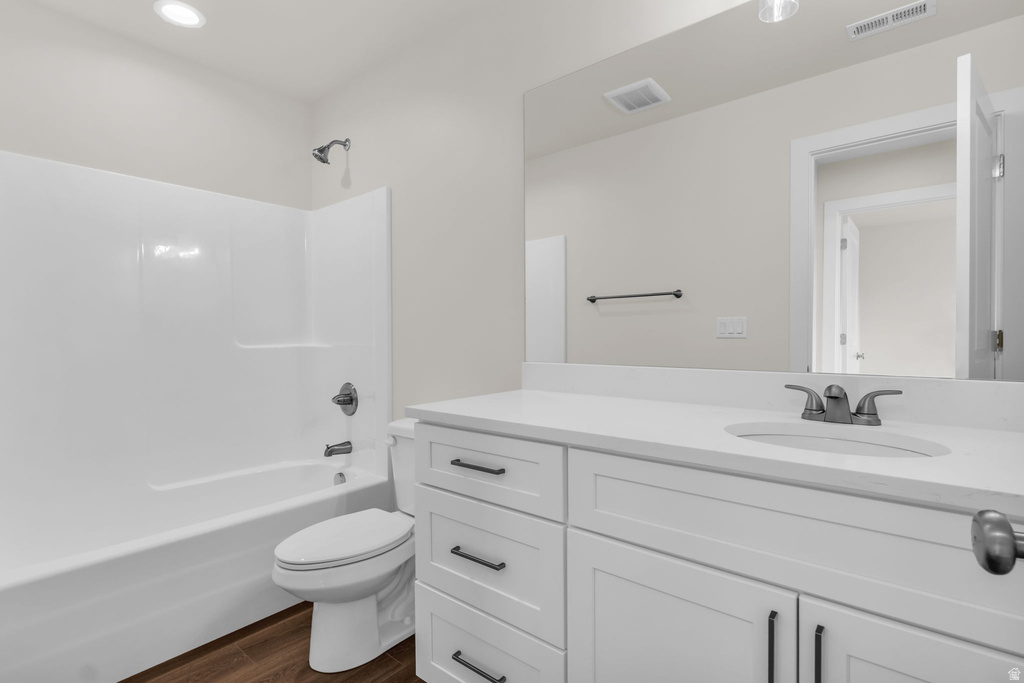 576 W SEVENTH Midvale, UT 84047