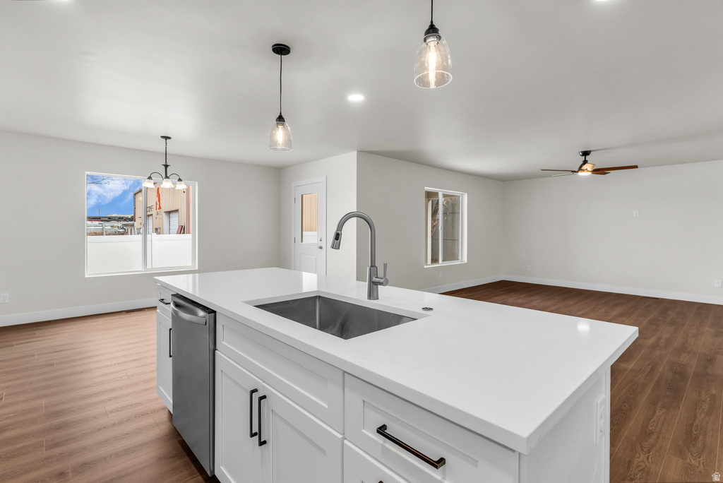 576 W SEVENTH Midvale, UT 84047