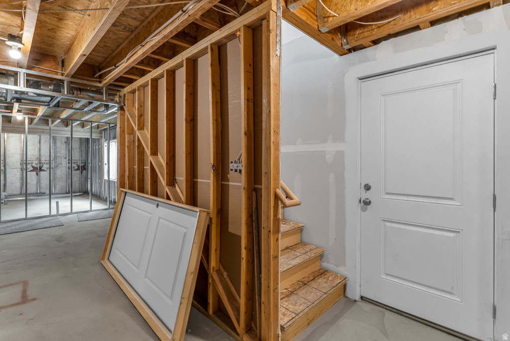 576 W SEVENTH Midvale, UT 84047