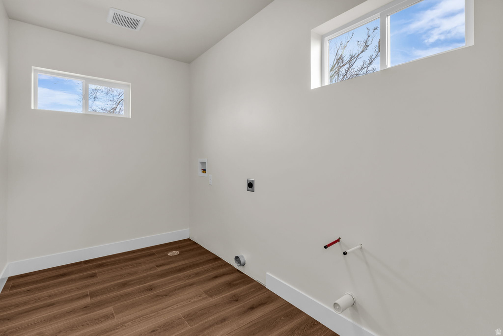 576 W SEVENTH Midvale, UT 84047