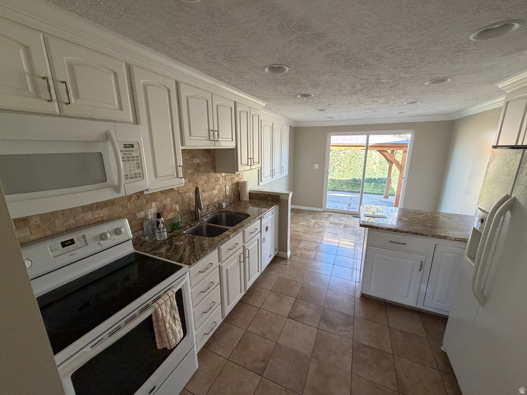 6454 S GARTH CIR Taylorsville, UT 84129