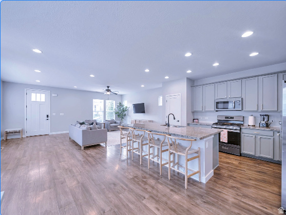 11371 S ABBEY MILL DR South Jordan, UT 84009