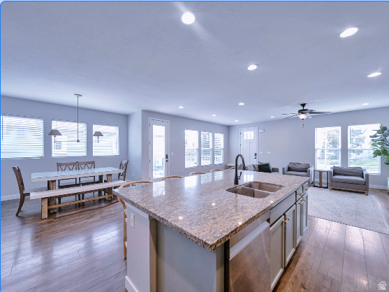 11371 S ABBEY MILL DR South Jordan, UT 84009