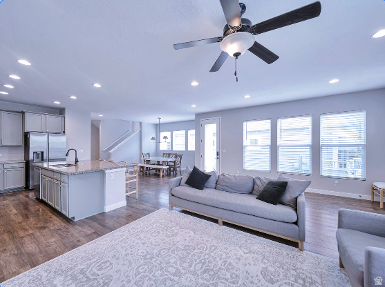 11371 S ABBEY MILL DR South Jordan, UT 84009