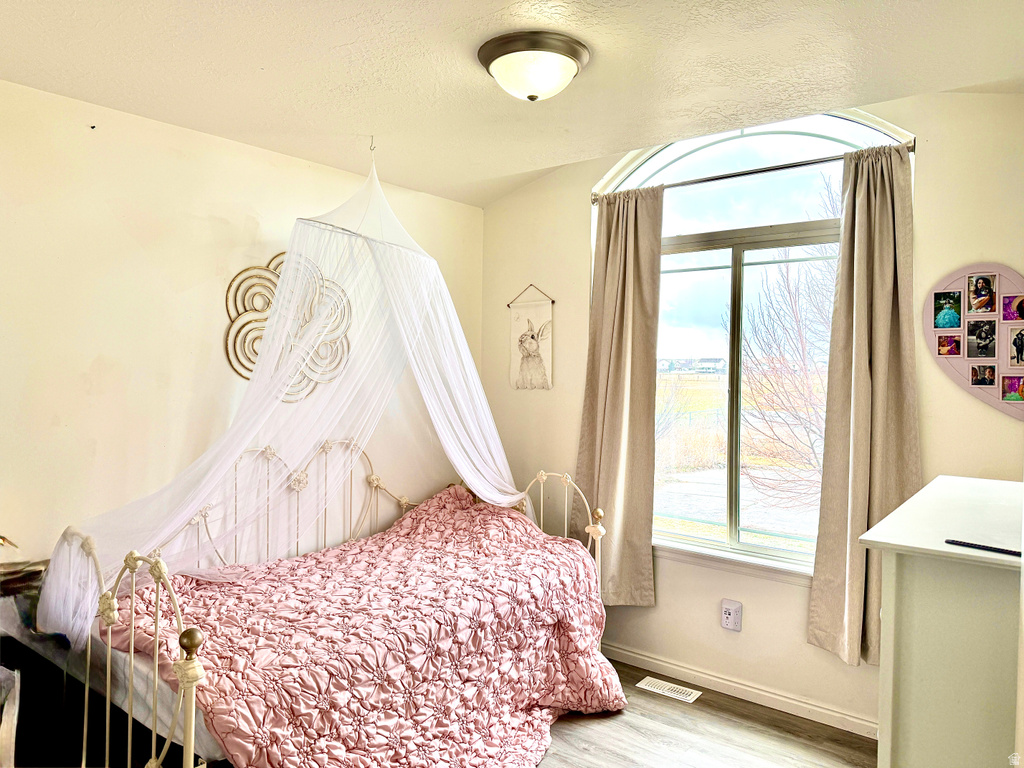 2423 S 3300 W Syracuse, UT 84075