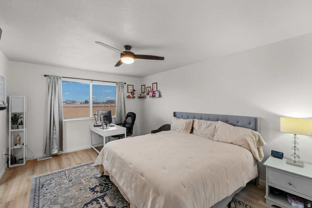 2423 S 3300 W Syracuse, UT 84075