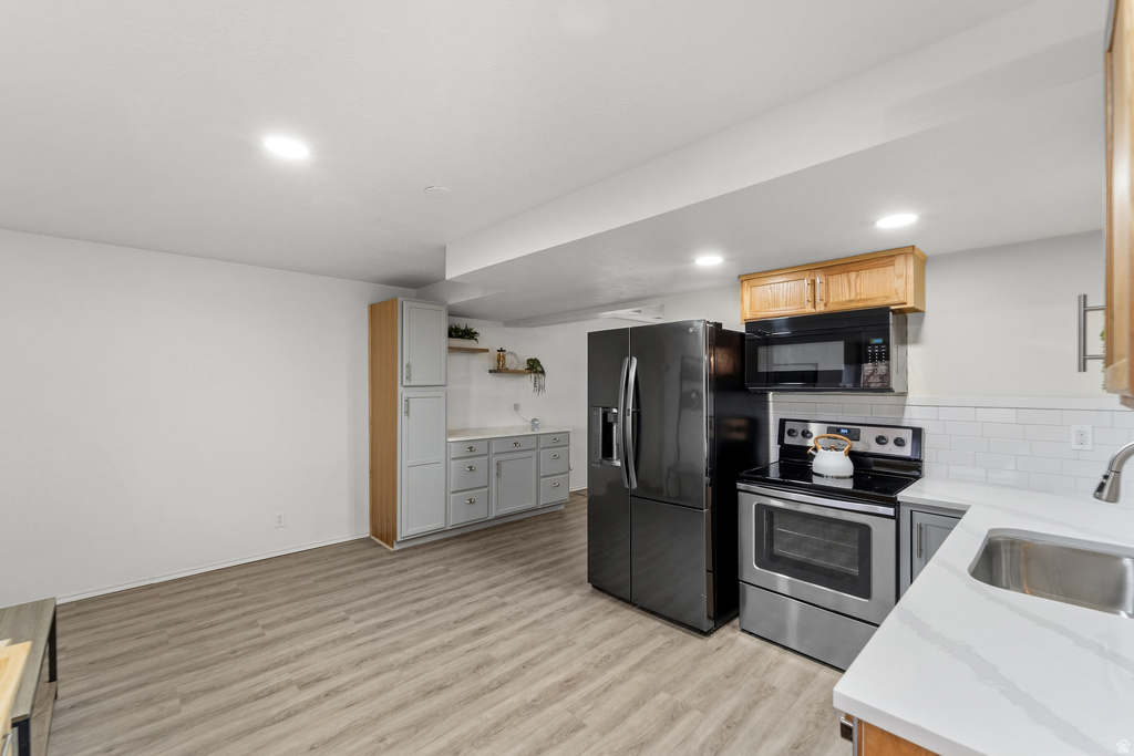 2423 S 3300 W Syracuse, UT 84075