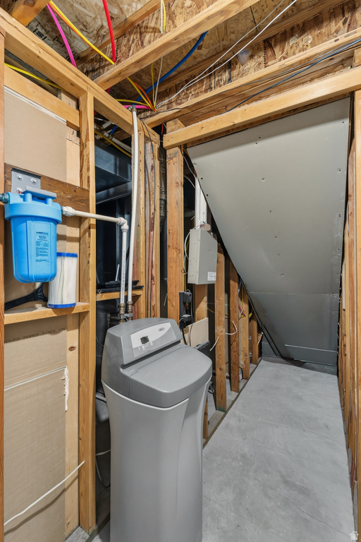 2423 S 3300 W Syracuse, UT 84075