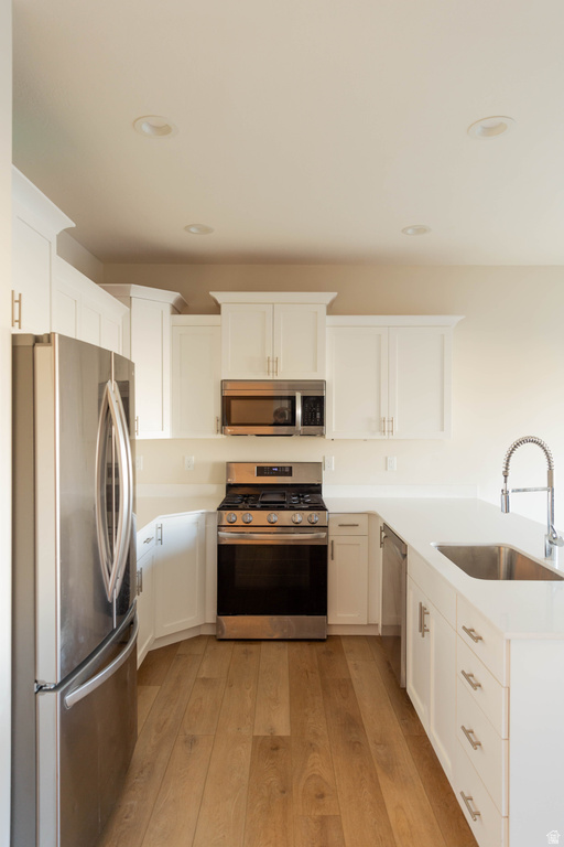 854 GLEN EAGLES CT Tooele, UT 84074