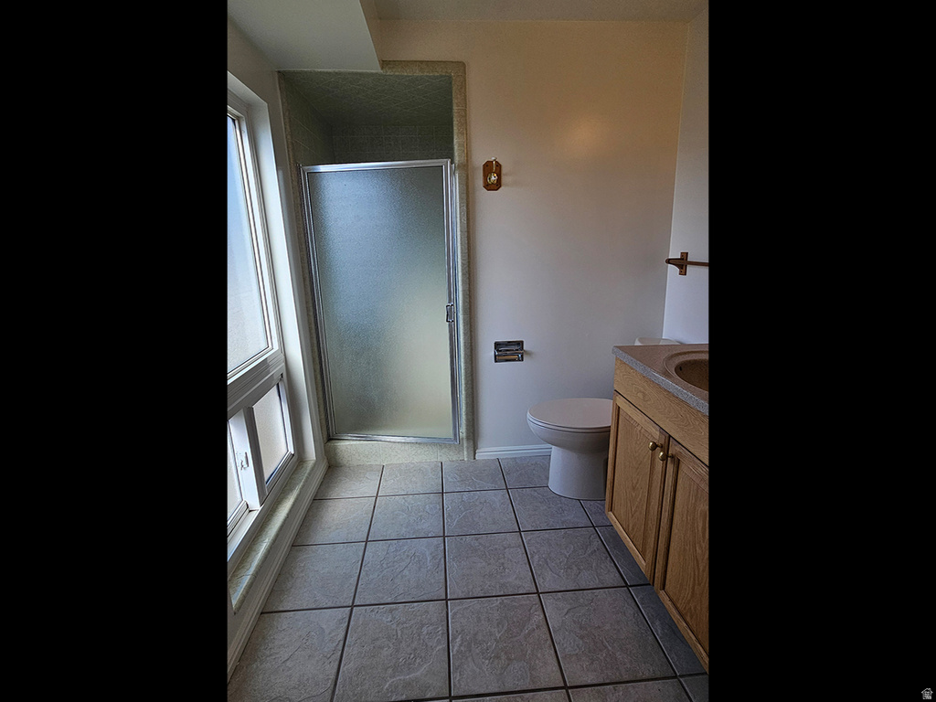 1033 E 825 N Layton, UT 84040