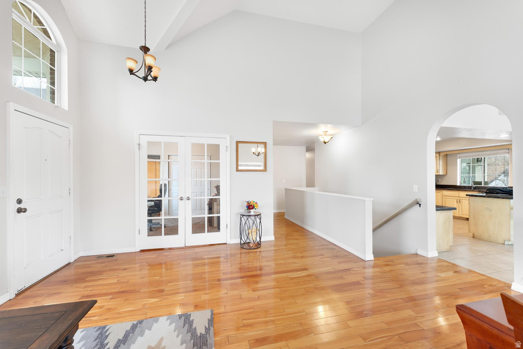 2232 E LONE EAGLE LN Sandy, UT 84092