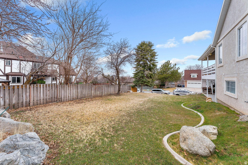 2232 E LONE EAGLE LN Sandy, UT 84092