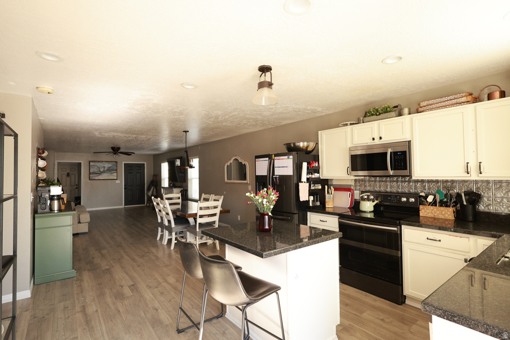 2164 E REVERE WAY Eagle Mountain, UT 84005