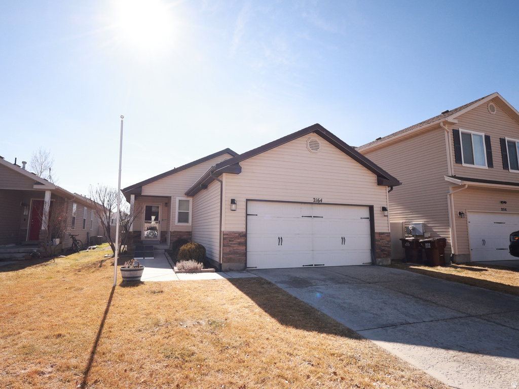 2164 E REVERE WAY Eagle Mountain, UT 84005