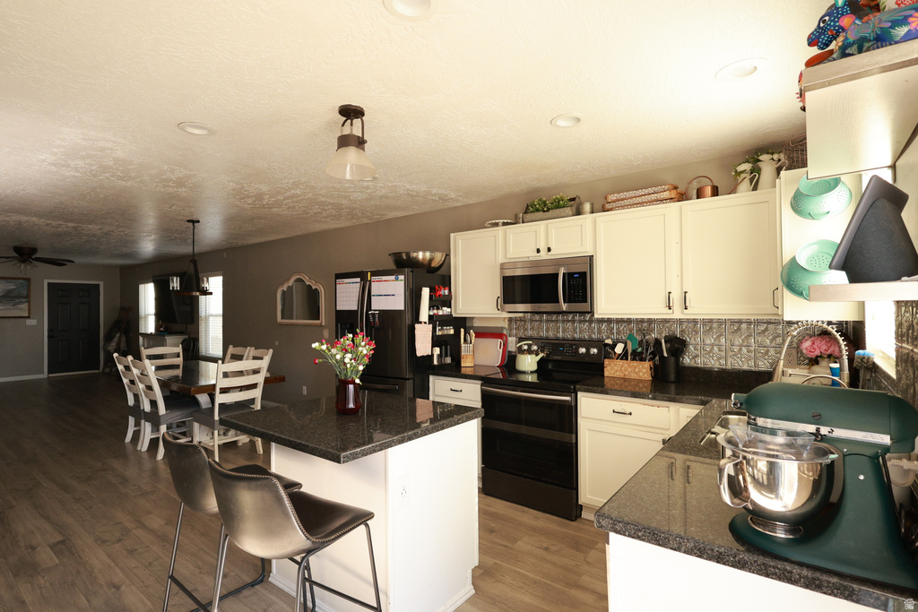 2164 E REVERE WAY Eagle Mountain, UT 84005