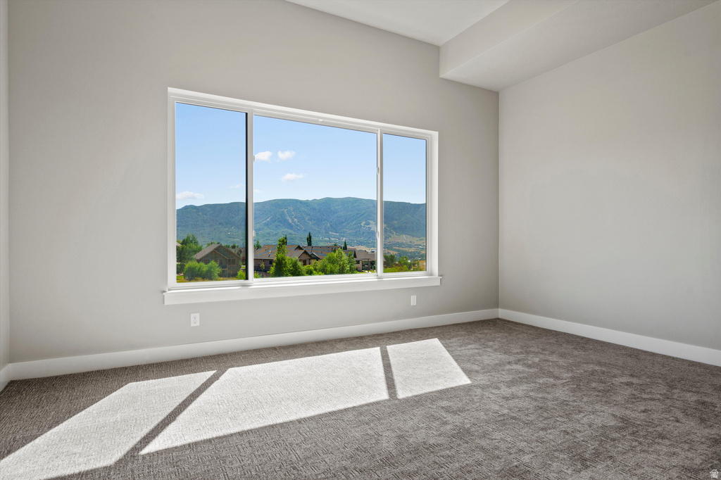 5713 E ELKHORN DR Eden, UT 84310