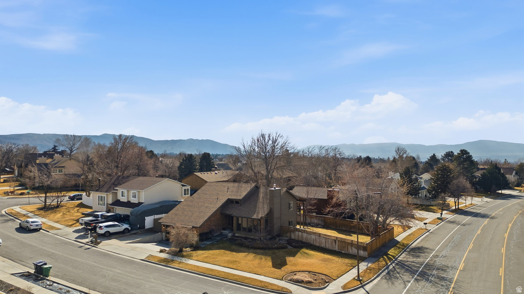 10286 S EDGECLIFF DR Sandy, UT 84092
