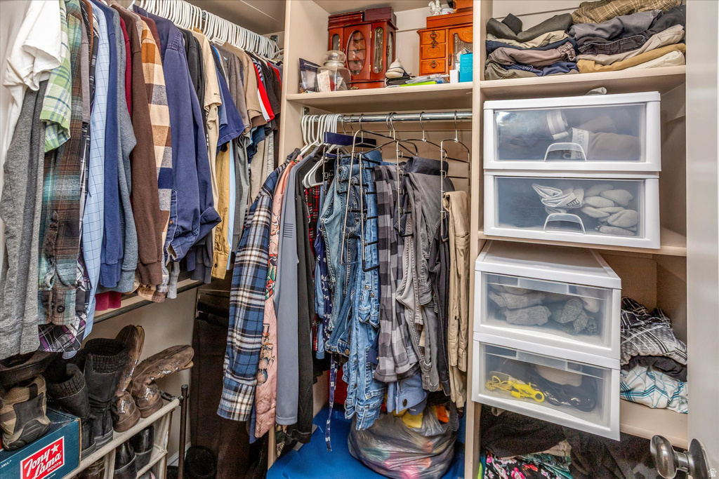 458 W 275 S Tremonton, UT 84337