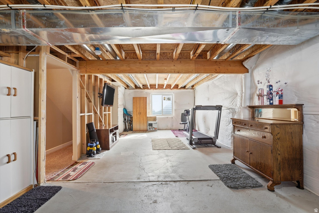 458 W 275 S Tremonton, UT 84337