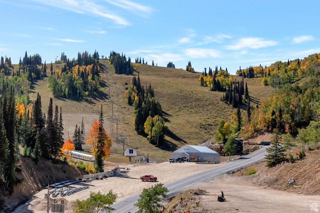 6560 N WOLF CREEK DR DR #4A Eden, UT 84310