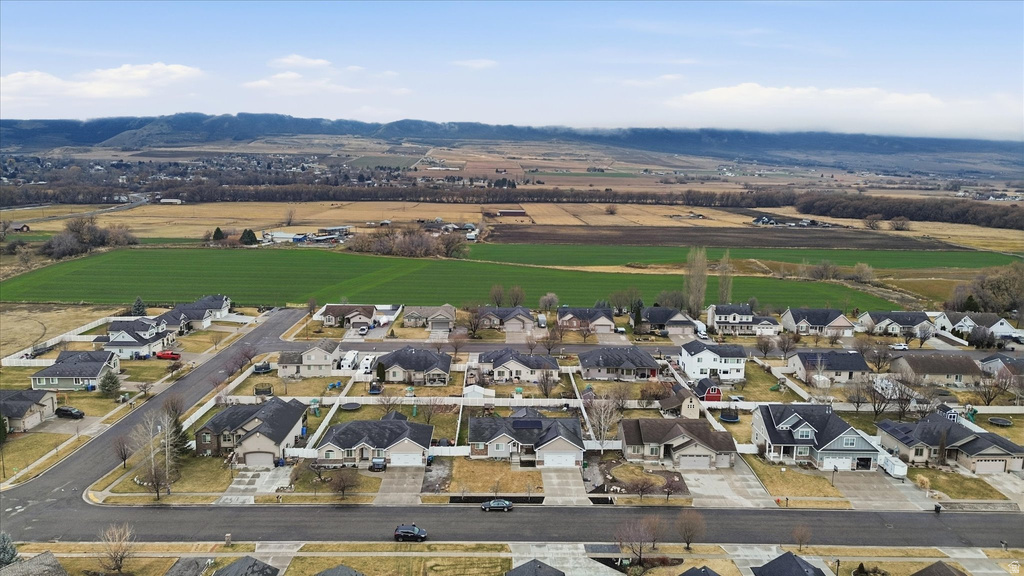 575 N 850 E Wellsville, UT 84339