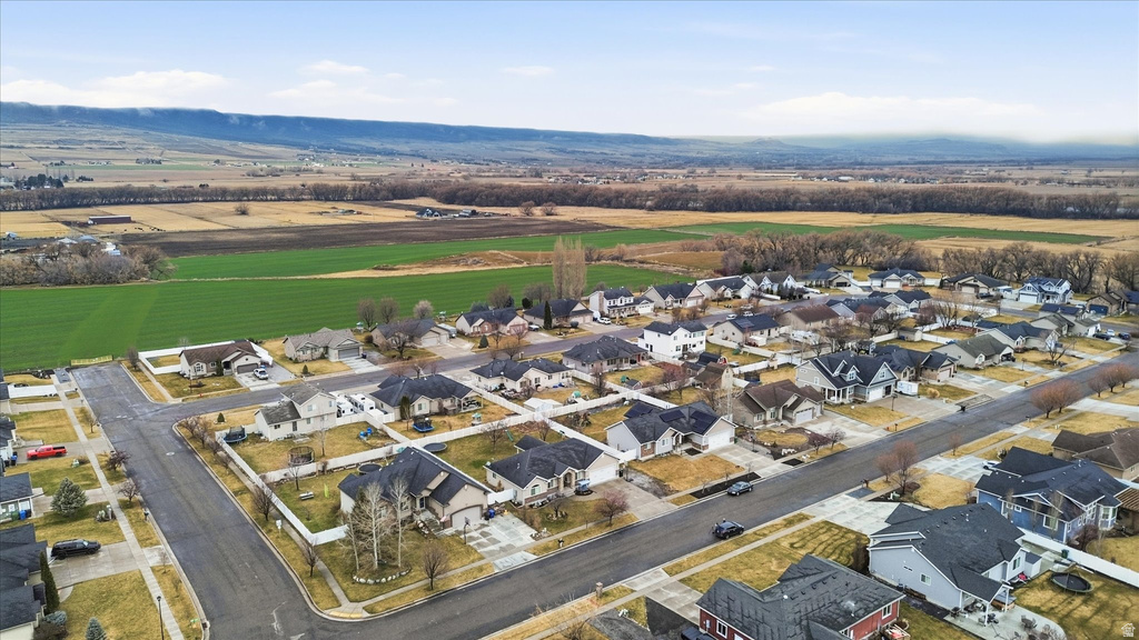 575 N 850 E Wellsville, UT 84339