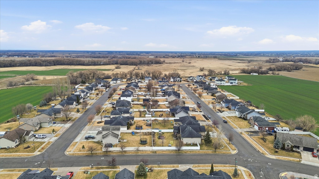 575 N 850 E Wellsville, UT 84339