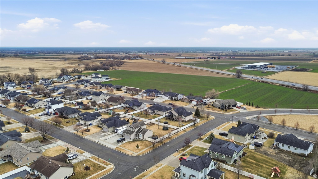 575 N 850 E Wellsville, UT 84339