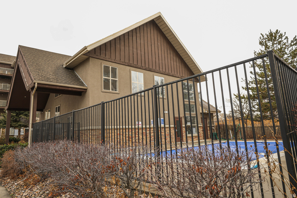 1225 E WOLF HOLLOW LN #101 Holladay, UT 84117