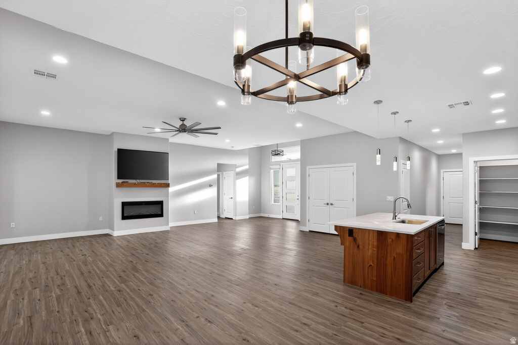 1838 W 180 N Hurricane, UT 84737