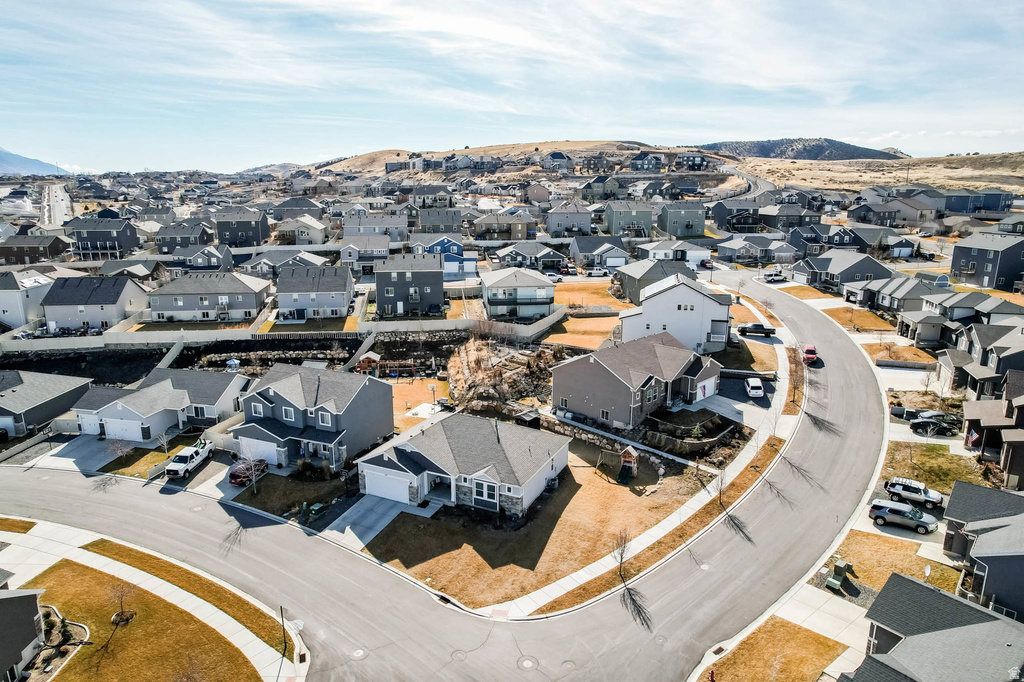 412 FLAGSTONE DR Santaquin, UT 84655