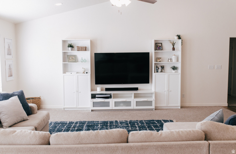 412 FLAGSTONE DR Santaquin, UT 84655