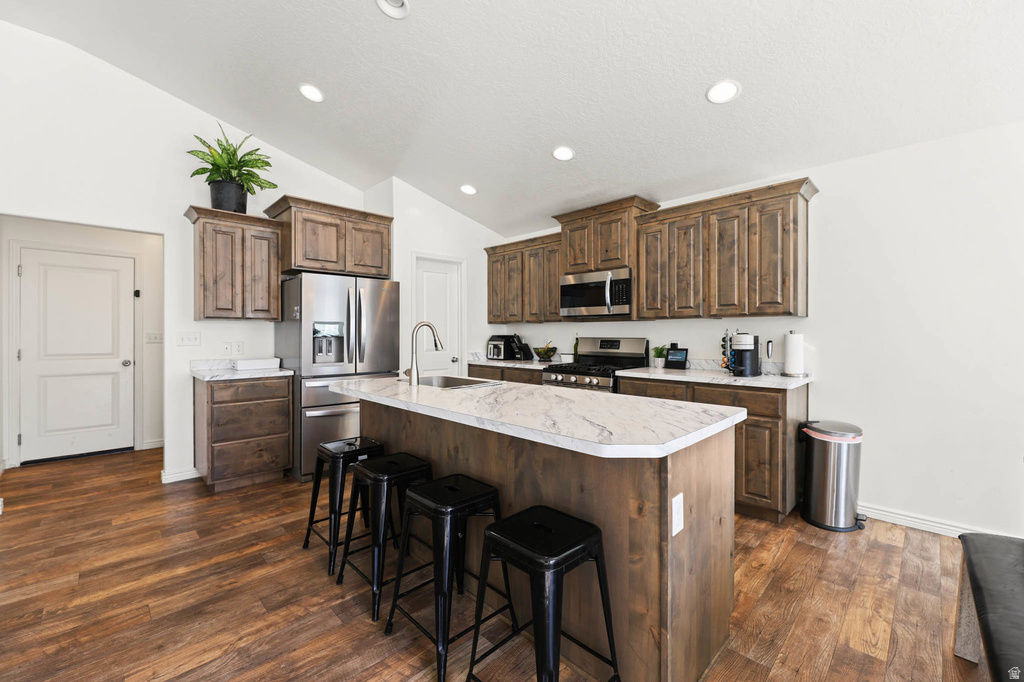 412 FLAGSTONE DR Santaquin, UT 84655