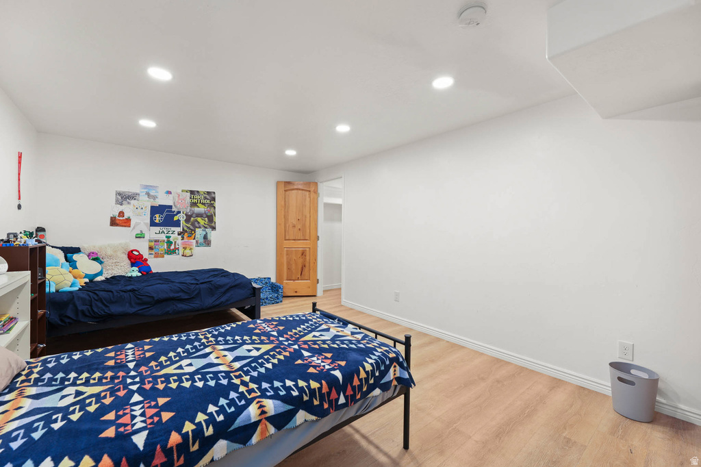 412 FLAGSTONE DR Santaquin, UT 84655