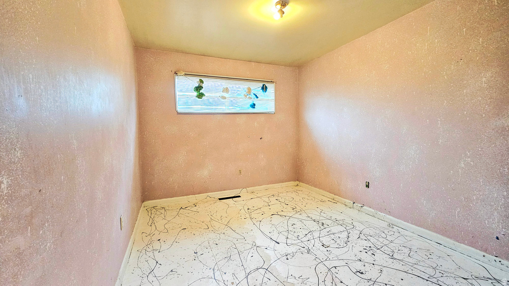 670 W 200 N Vernal, UT 84078