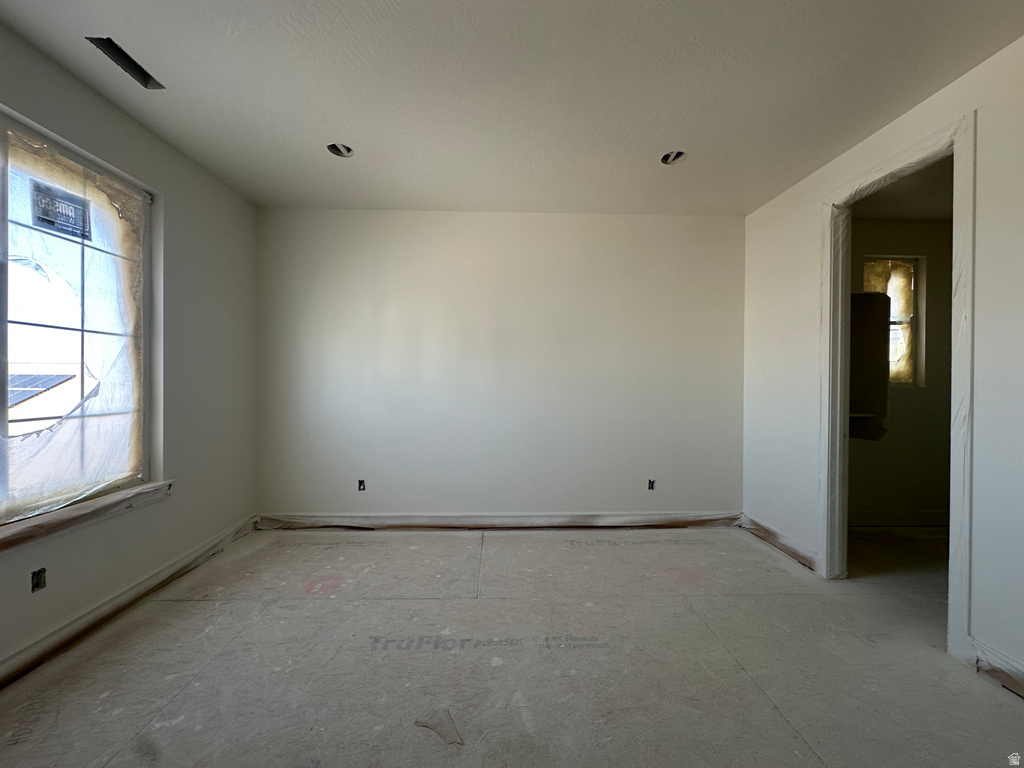 2136 N 725 W Centerville, UT 84014