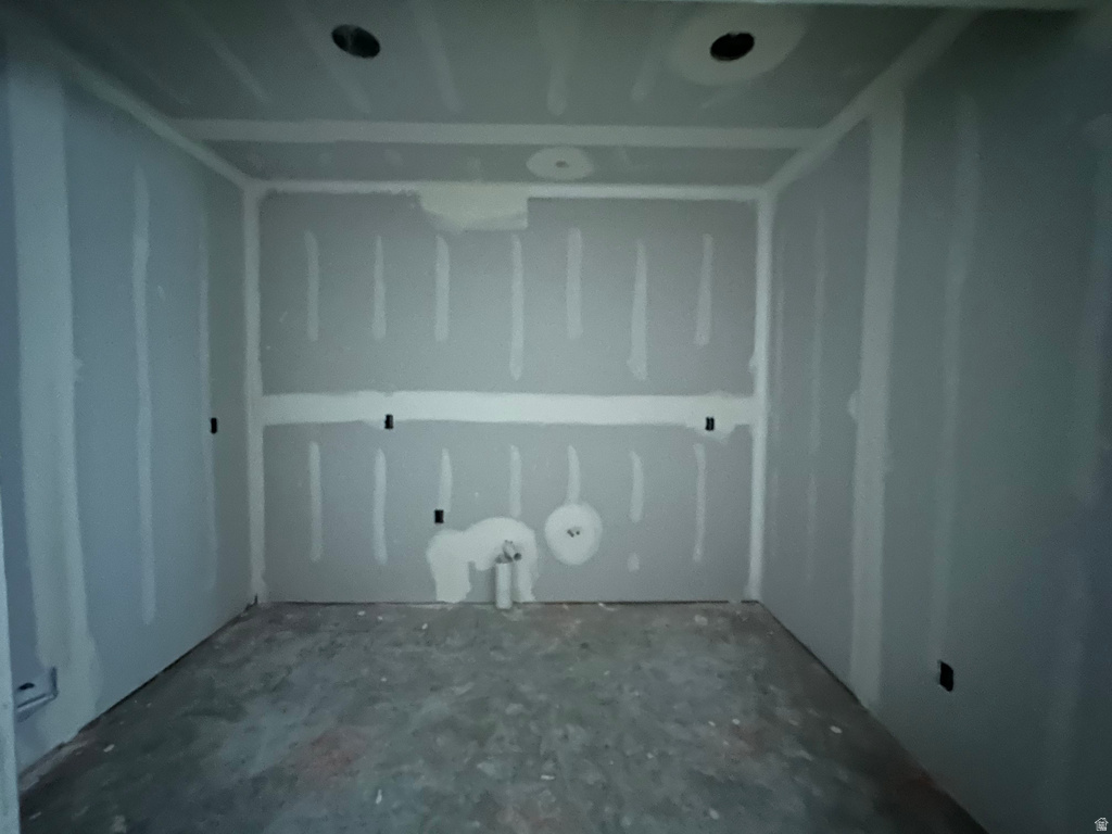 2136 N 725 W Centerville, UT 84014