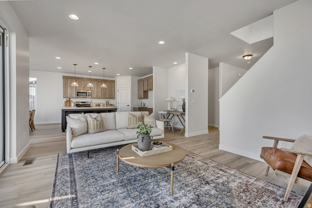 6761 S GLADE DR #229 West Jordan, UT 84081