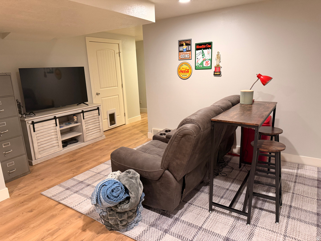 2463 S 660 W Nibley, UT 84321