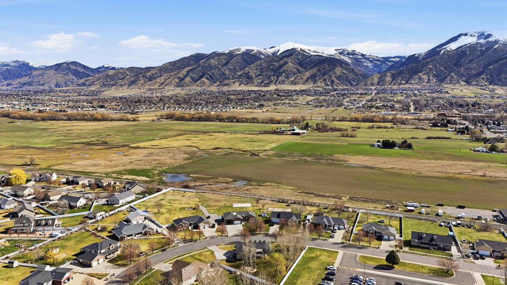 2463 S 660 W Nibley, UT 84321
