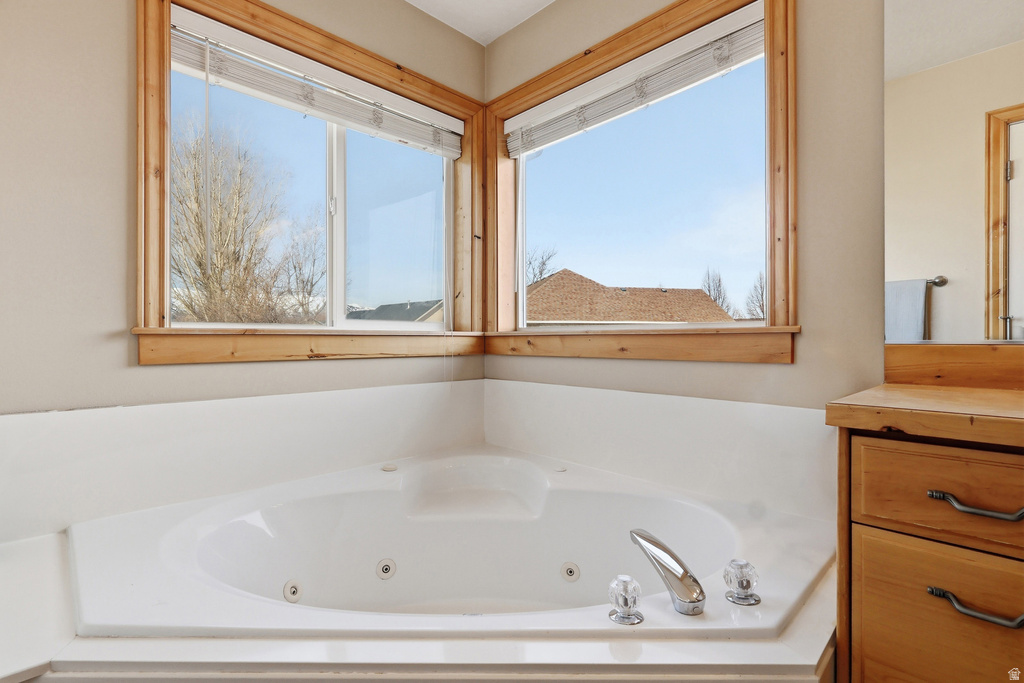 2463 S 660 W Nibley, UT 84321