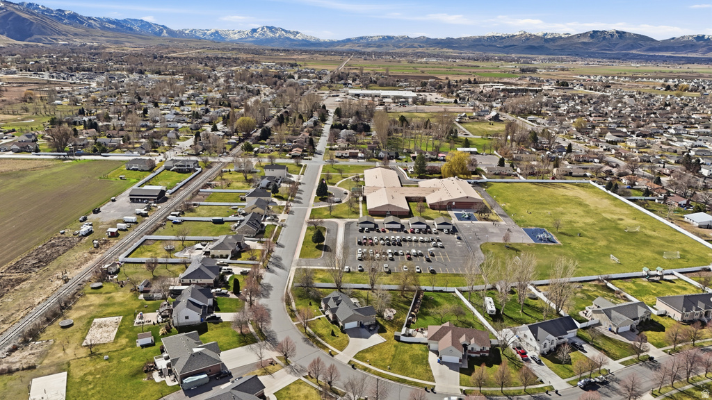 2463 S 660 W Nibley, UT 84321