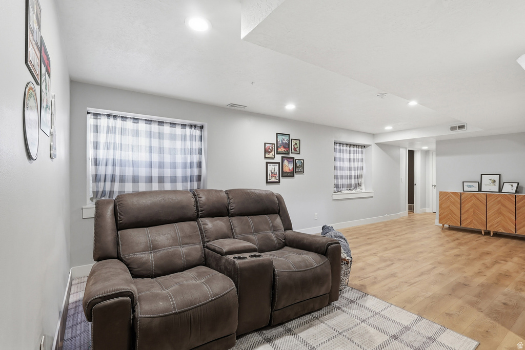 2463 S 660 W Nibley, UT 84321